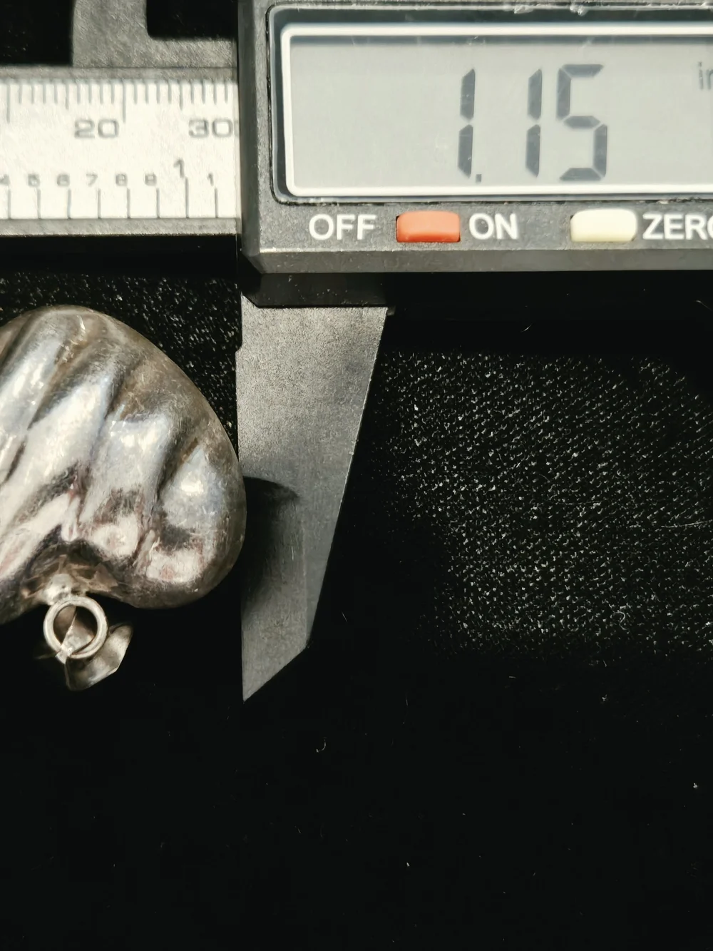 Vintage Taxco Fluted Puffy Heart 950 Sterling SILVER ( NO DENTS it Is Glare)